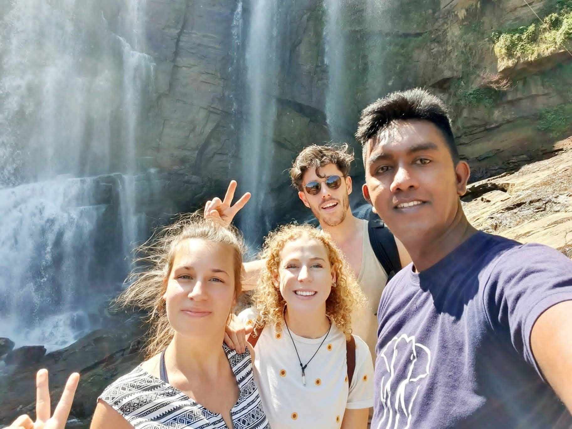 Taxi Pick N Drop - Sri Lanka